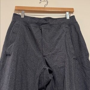 Lululemon Men’s Intent Jogger - Dark Gray Size Medium